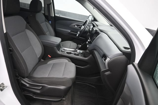 Used 2019 Chevrolet Traverse LT w/ LPO, Floor Liner Package AWD/4WD image 10