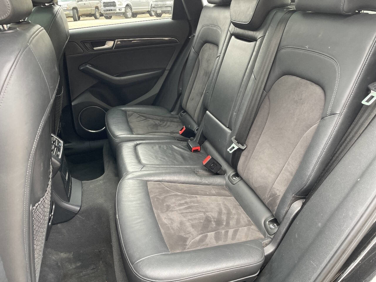 Used 2016 Audi SQ5 Premium Plus w/ Technology Package AWD/4WD image 18