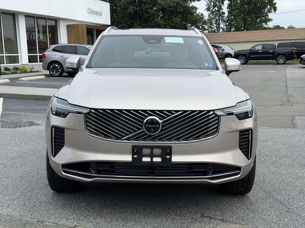 New 2026 Volvo XC90 T8 Plus w/ Protection Package AWD/4WD image 23