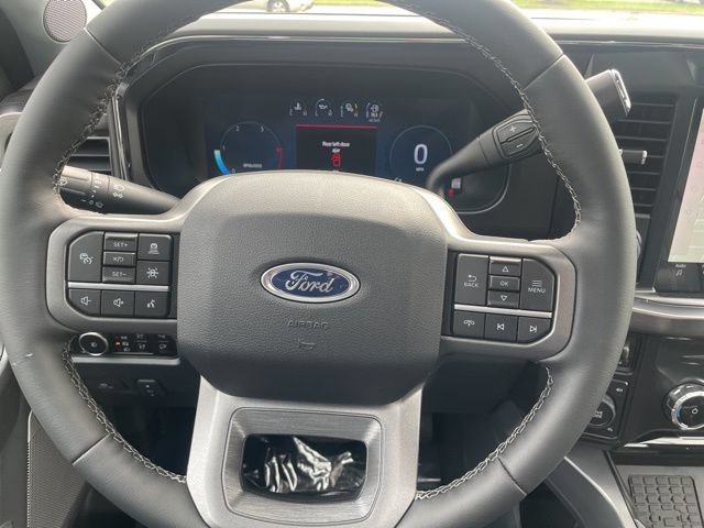 New 2026 Ford F250 Lariat w/ Black Appearance Package AWD/4WD image 25