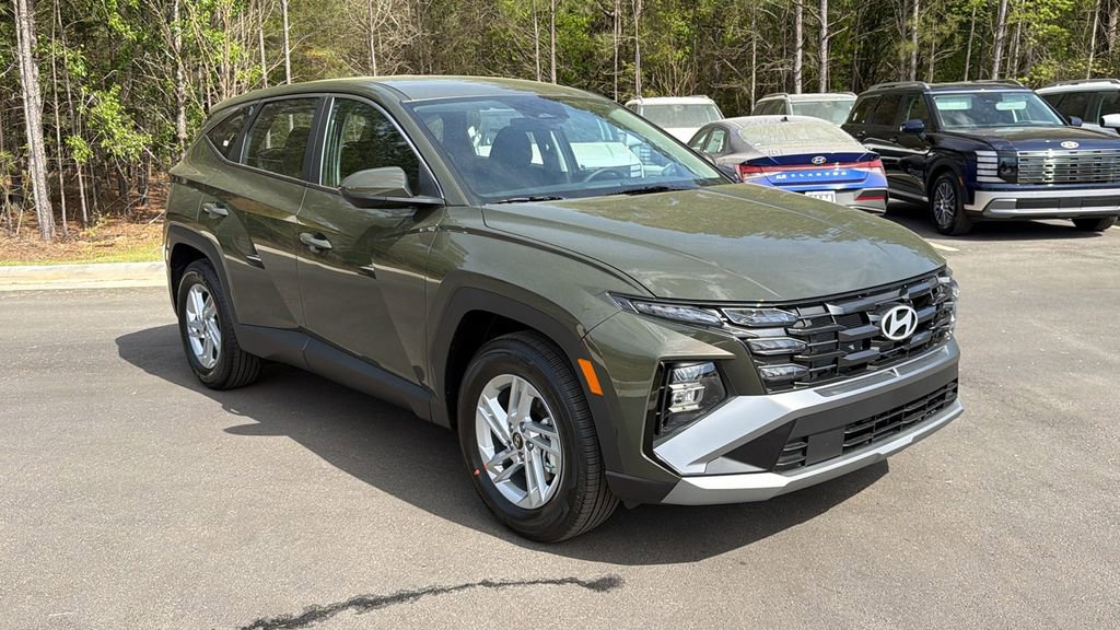 New 2026 Hyundai Tucson SE image 3