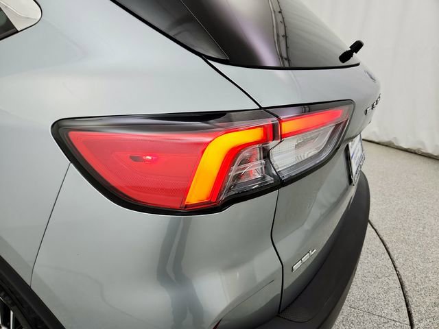 Used 2021 Ford Escape SEL w/ Technology Package image 29