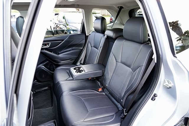 Used 2019 Subaru Forester Touring AWD/4WD image 17