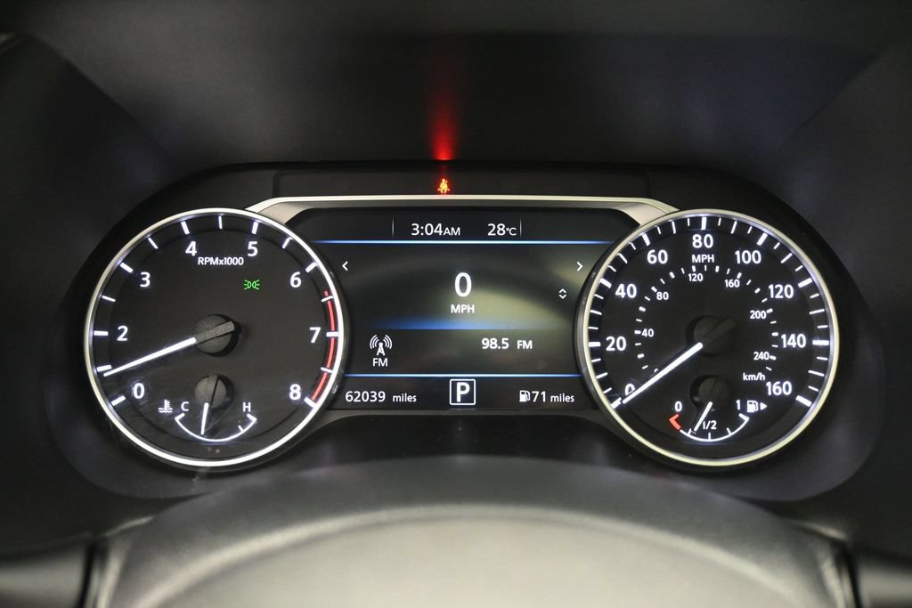 Used 2023 Nissan Sentra SV w/ SV Premium Package FWD image 25