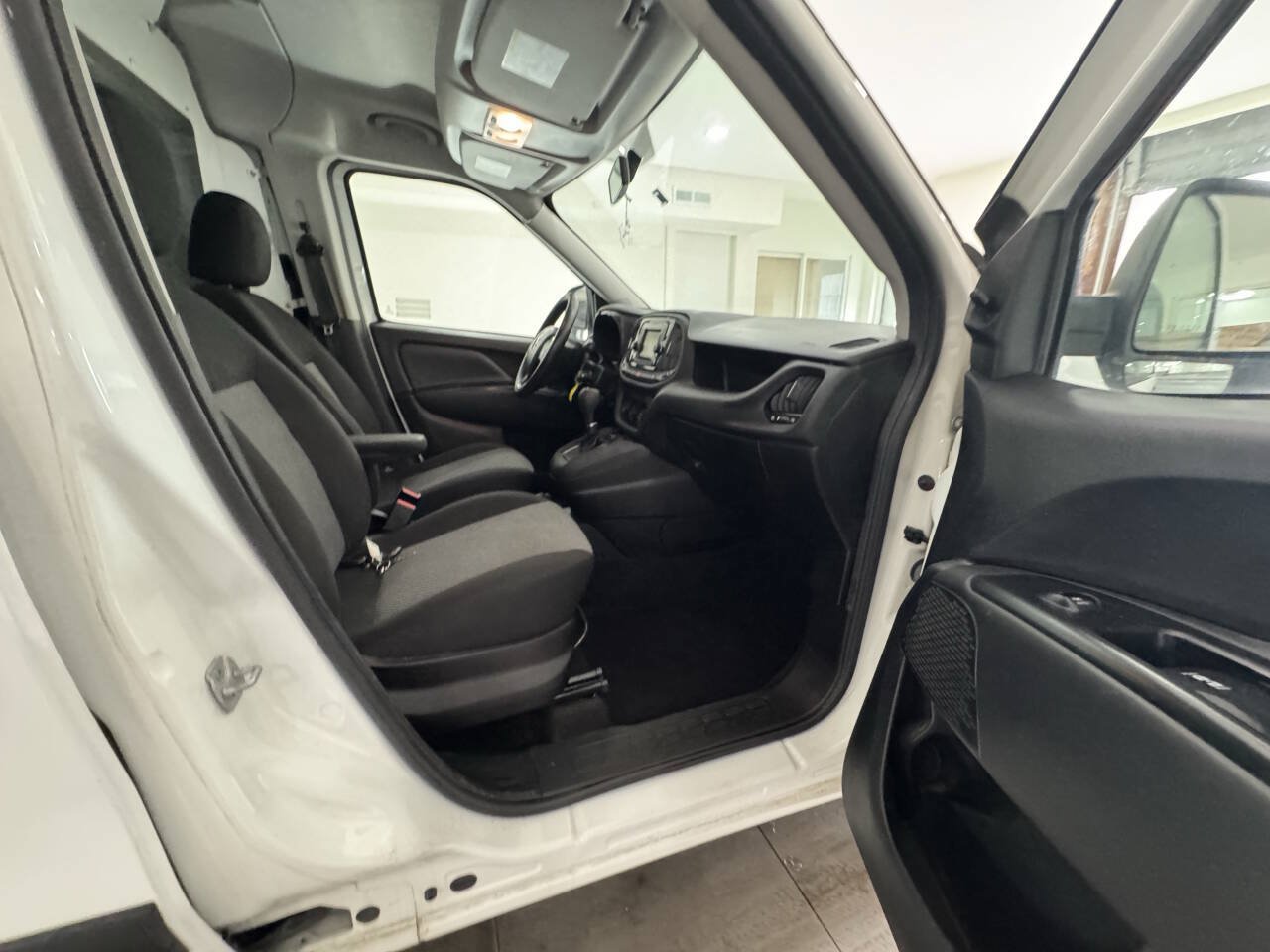 Used 2021 RAM ProMaster City Tradesman w/ Window Group 04 FWD image 22