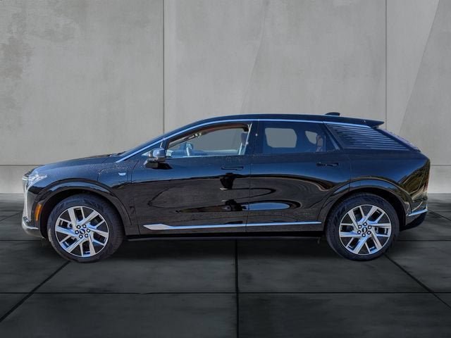 New 2026 Cadillac Optiq Luxury 2 RWD image 6