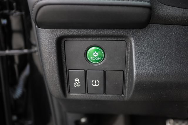Used 2021 Honda HR-V Sport image 36