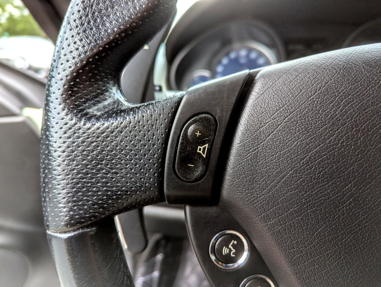 Used 2014 Maserati GranTurismo MC RWD image 19
