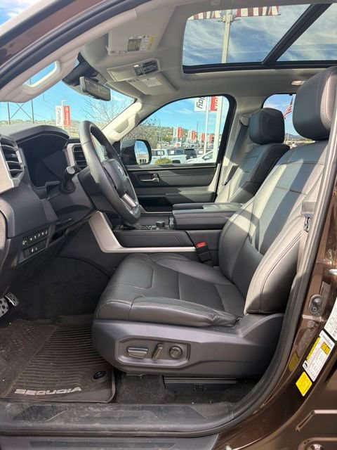 Used 2024 Toyota Sequoia Limited w/ TRD Off-Road Package AWD/4WD image 19
