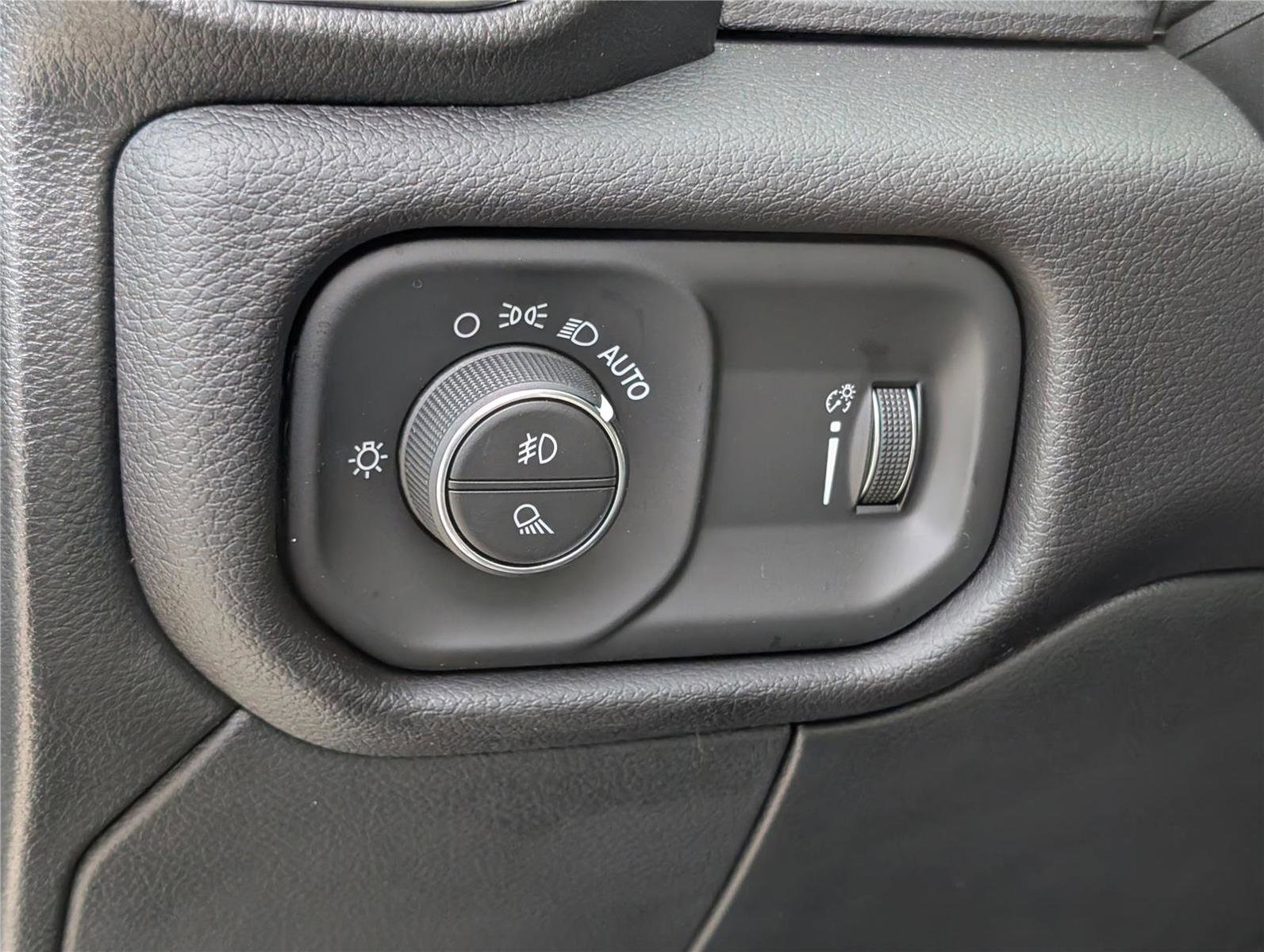 Used 2023 RAM 2500 Big Horn w/ Level 1 Equipment Group image 22