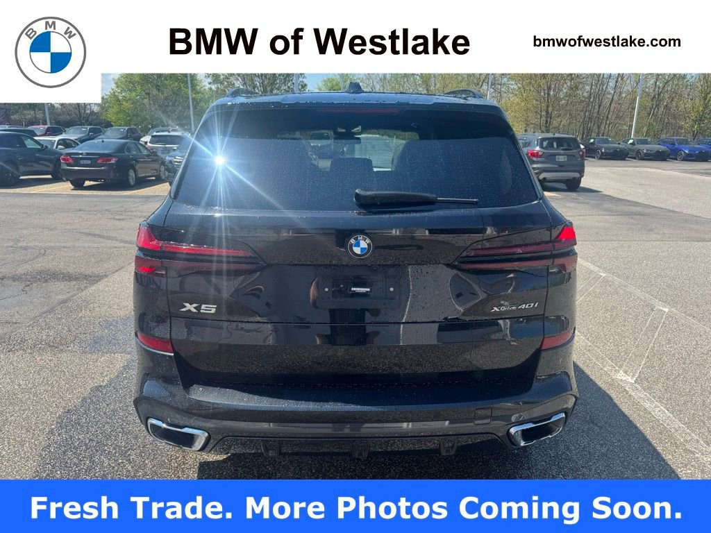 Certified 2024 BMW X5 xDrive40i w/ M Sport Package AWD/4WD image 4