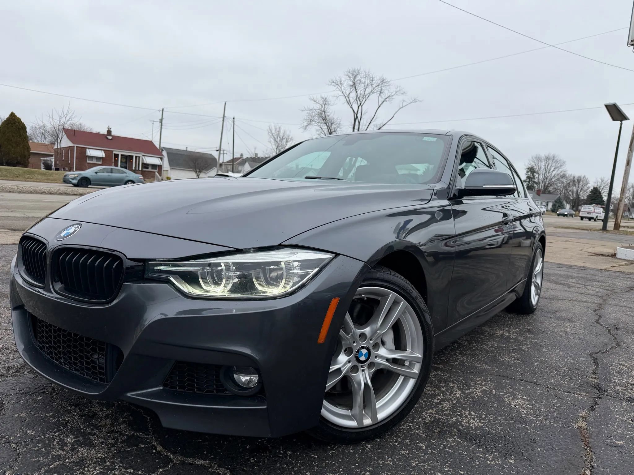 Used 2018 BMW 340i xDrive Sedan w/ Premium Package image 1