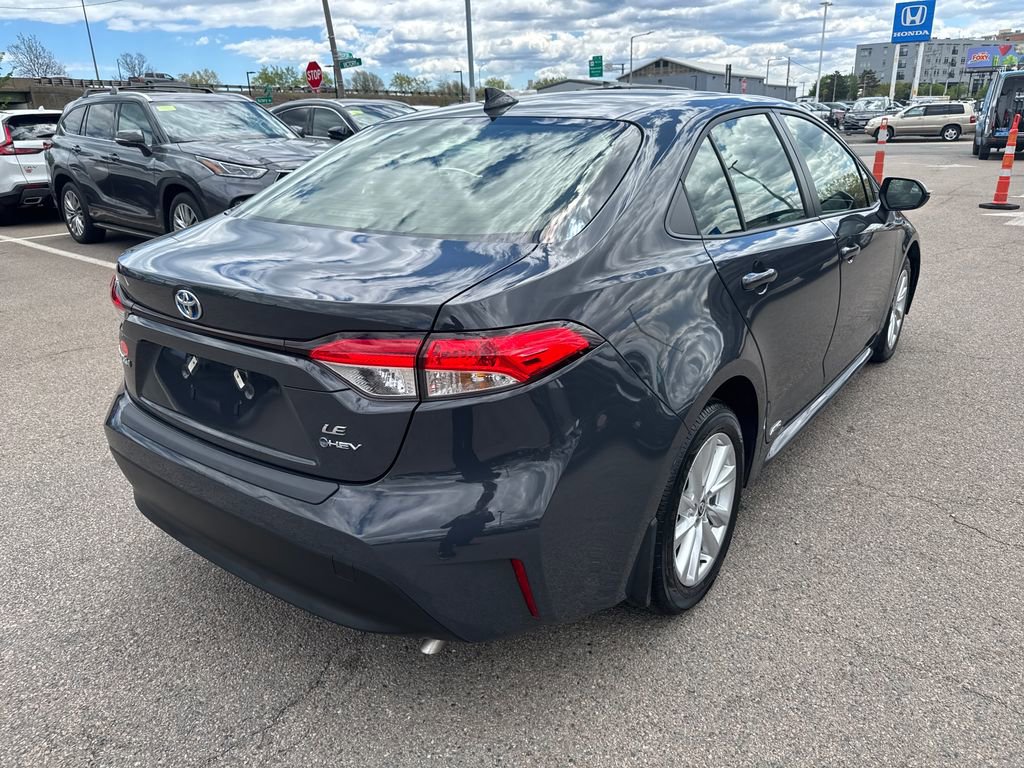 Used 2025 Toyota Corolla LE w/ LE Premium Package AWD/4WD image 13