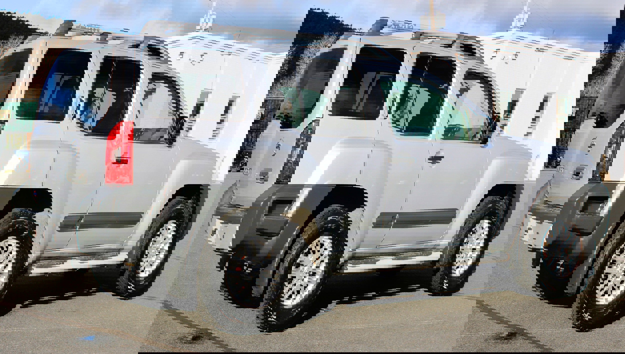 Used 2015 Nissan Xterra S w/ Value Package image 8