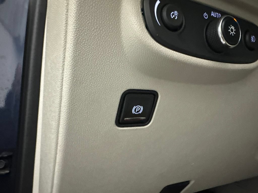 Used 2019 GMC Terrain Denali AWD/4WD image 27