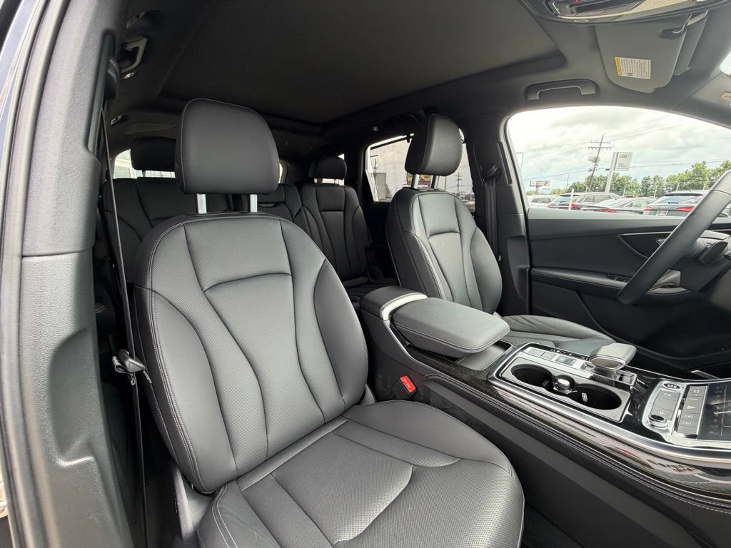 Certified 2025 Audi Q7 3.0T Premium Plus w/ Premium Plus Package AWD/4WD image 28