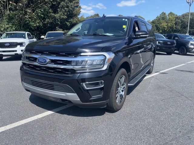 Used 2022 Ford Expedition Max Limited image 2