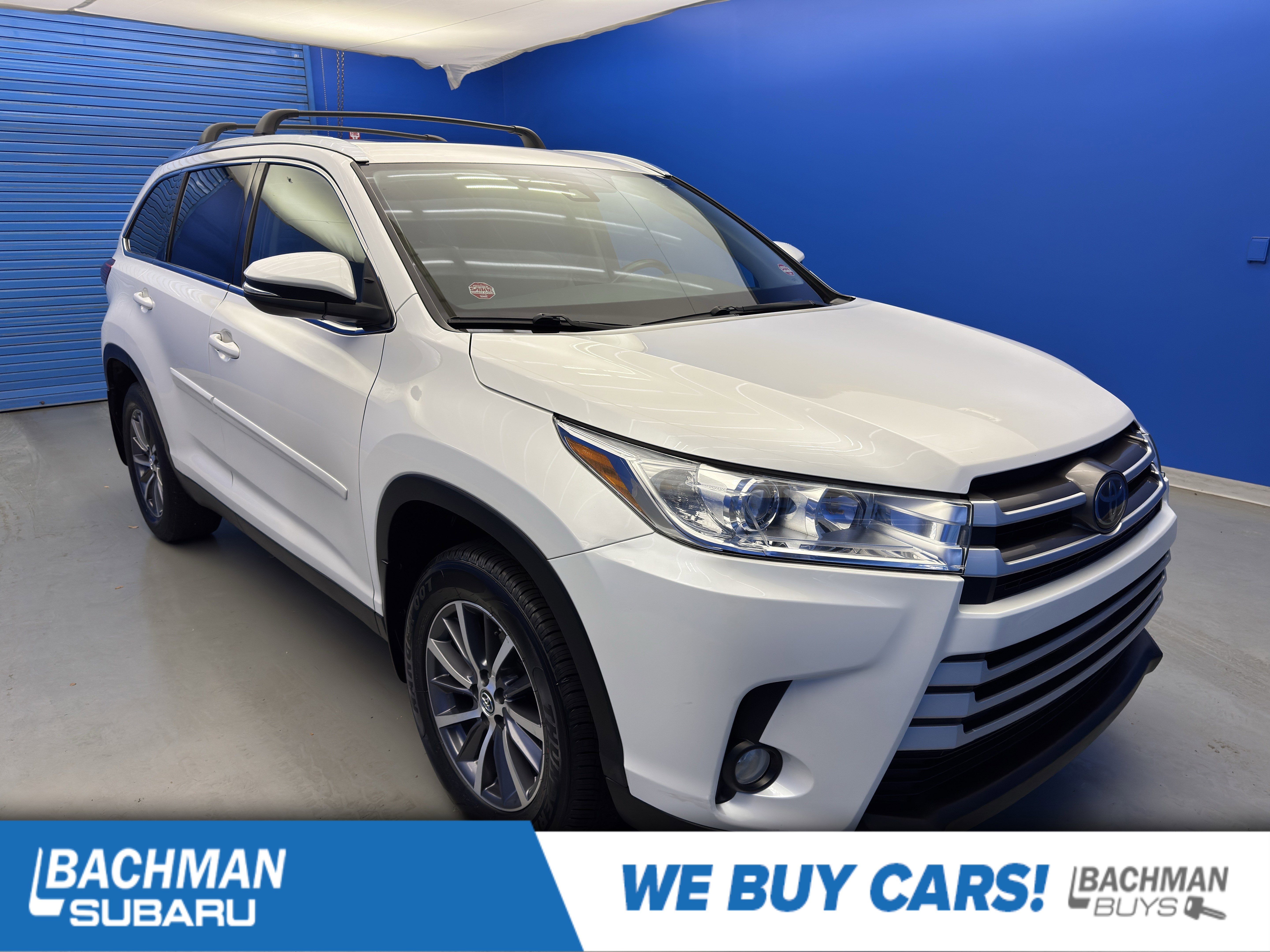 Used 2019 Toyota Highlander XLE image 1