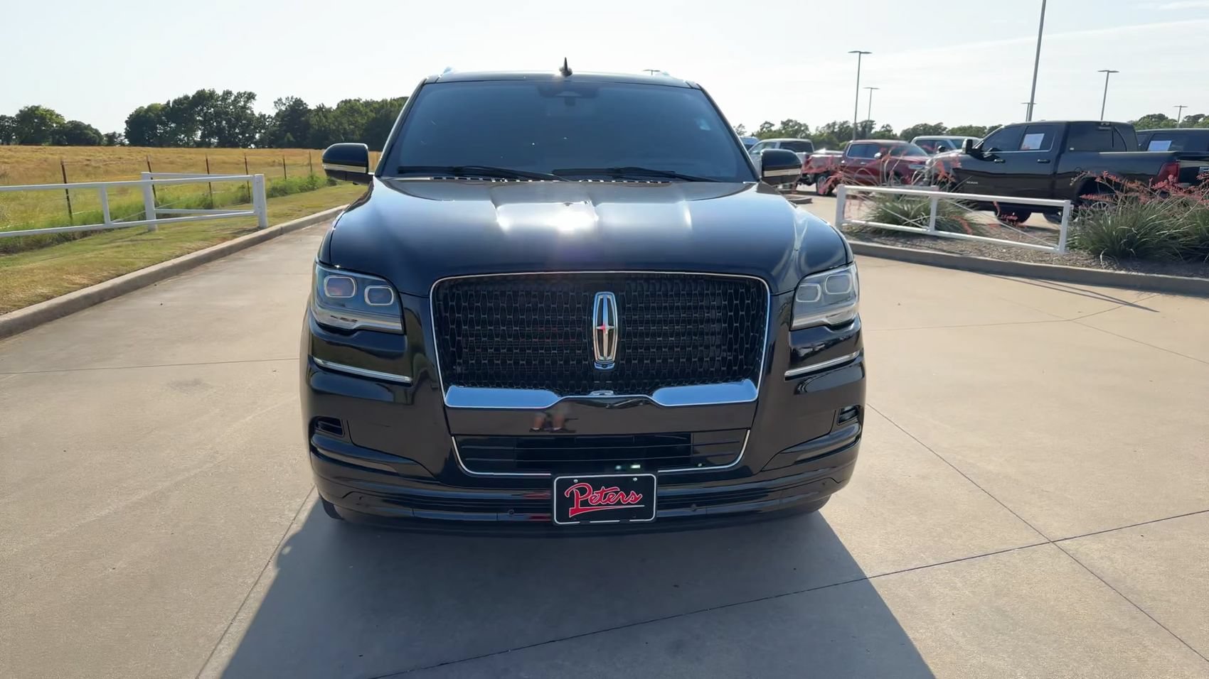 Used 2024 Lincoln Navigator L Reserve w/ Equipment Group 201A AWD/4WD image 4