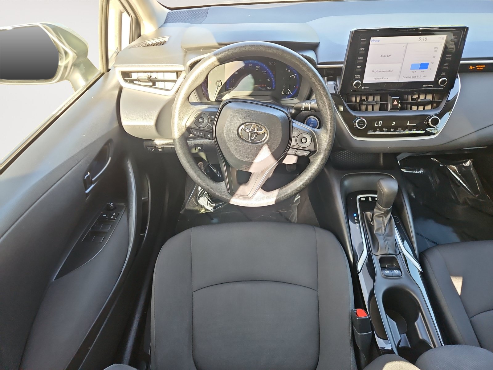 Used 2022 Toyota Corolla LE FWD image 10