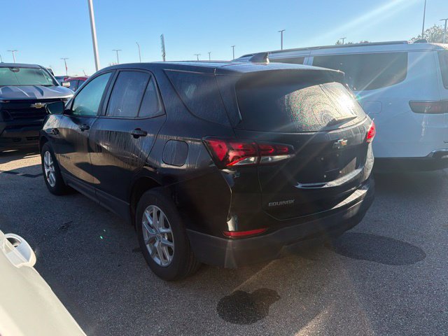 Used 2024 Chevrolet Equinox LS w/ LS Convenience Package FWD image 4