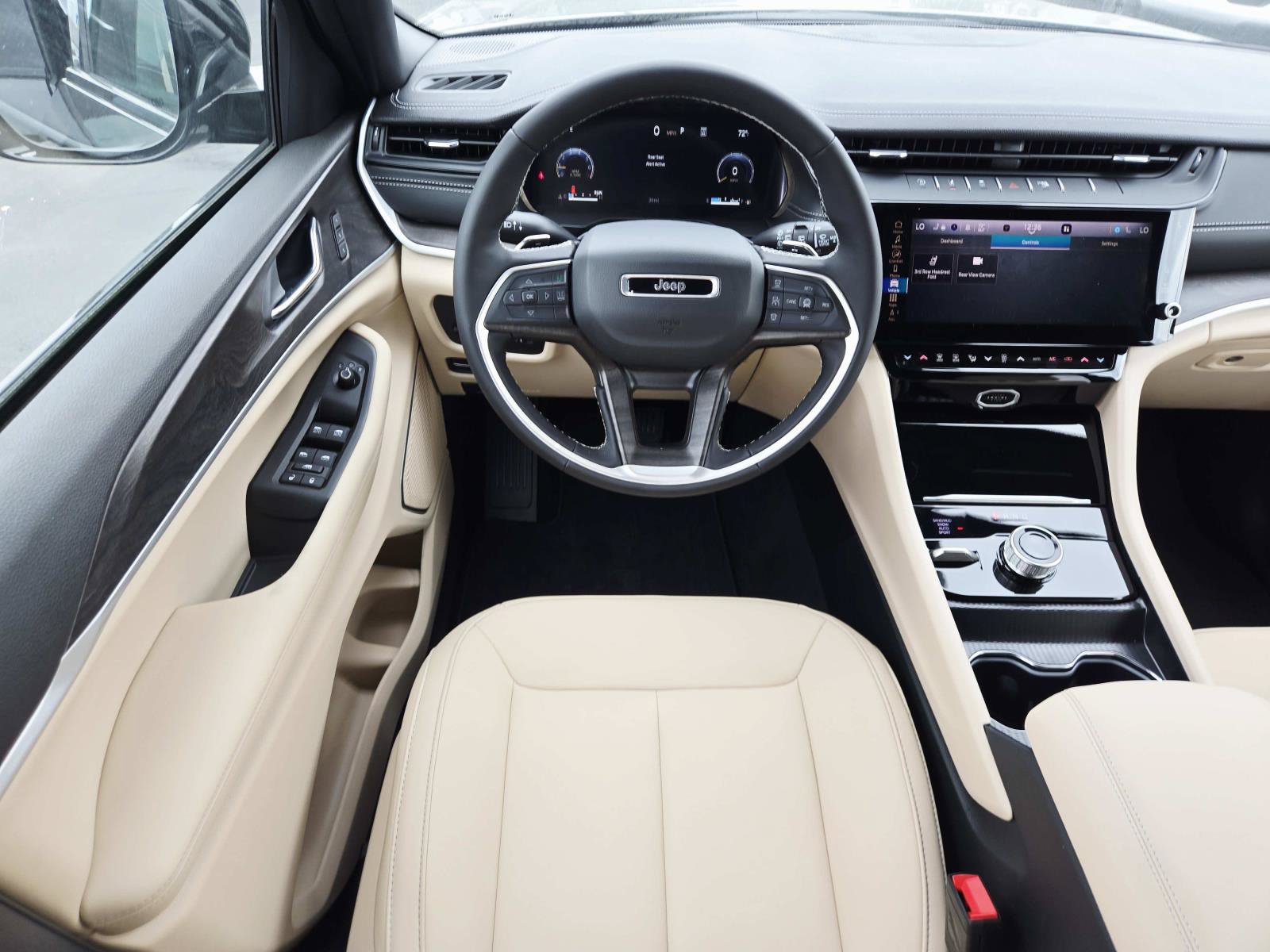 New 2026 Jeep Grand Cherokee L Limited AWD/4WD image 11