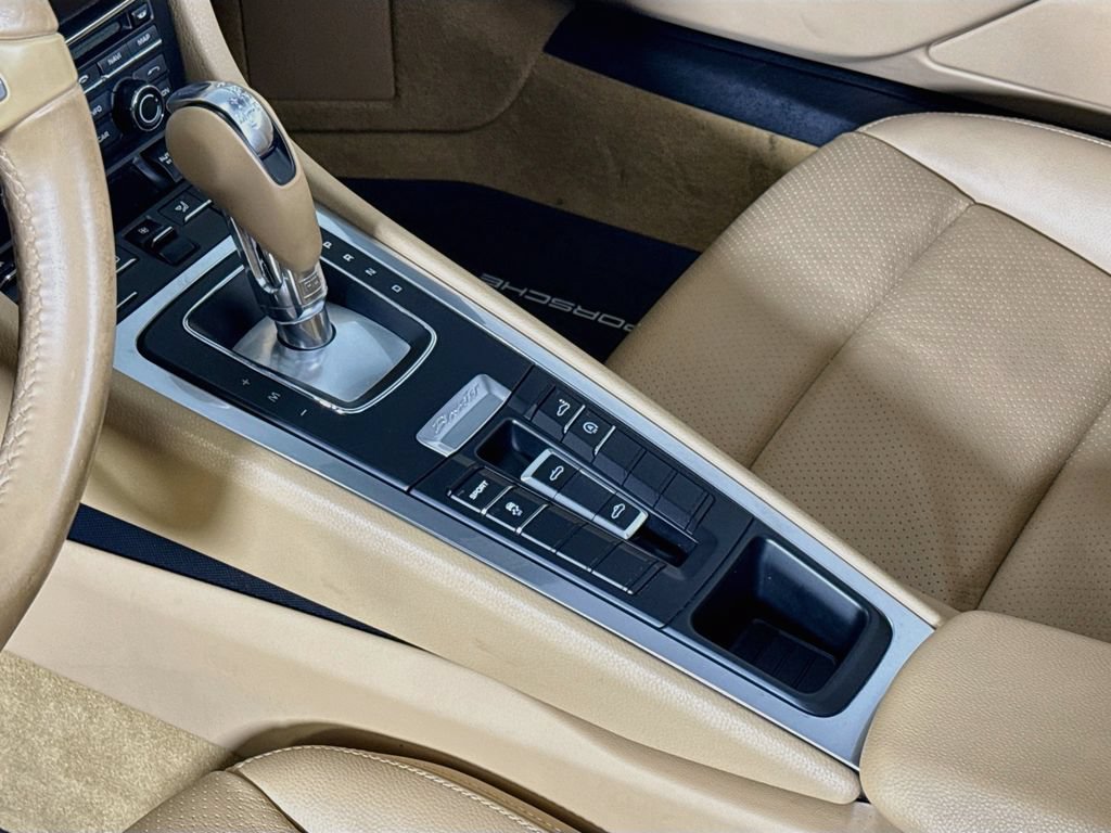 Certified 2015 Porsche Boxster RWD image 16