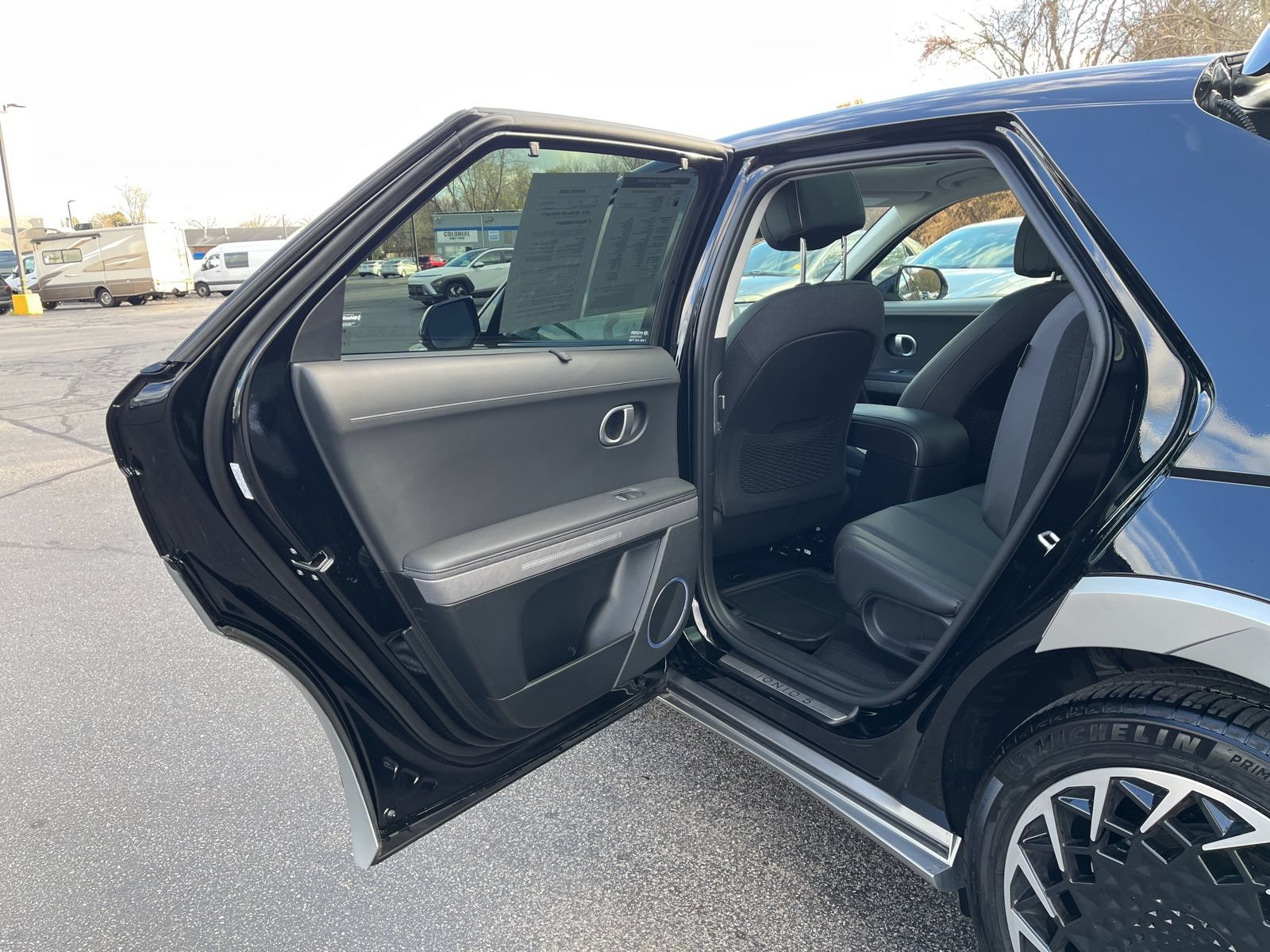 Used 2024 Hyundai Ioniq 5 Limited AWD/4WD image 19