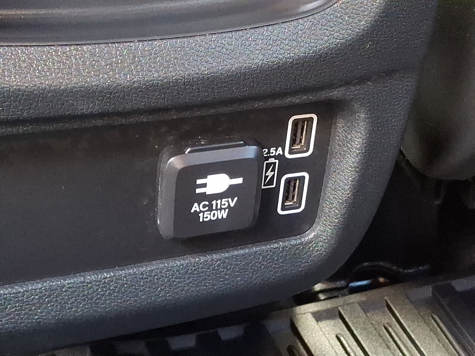 Used 2023 Honda Passport TrailSport image 11