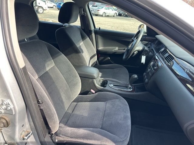 Used 2016 Chevrolet Impala Limited LS image 27