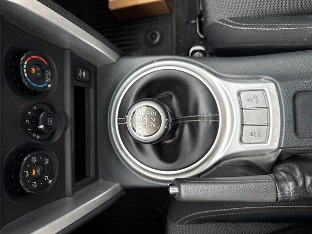 Used 2017 Toyota 86 RWD image 9