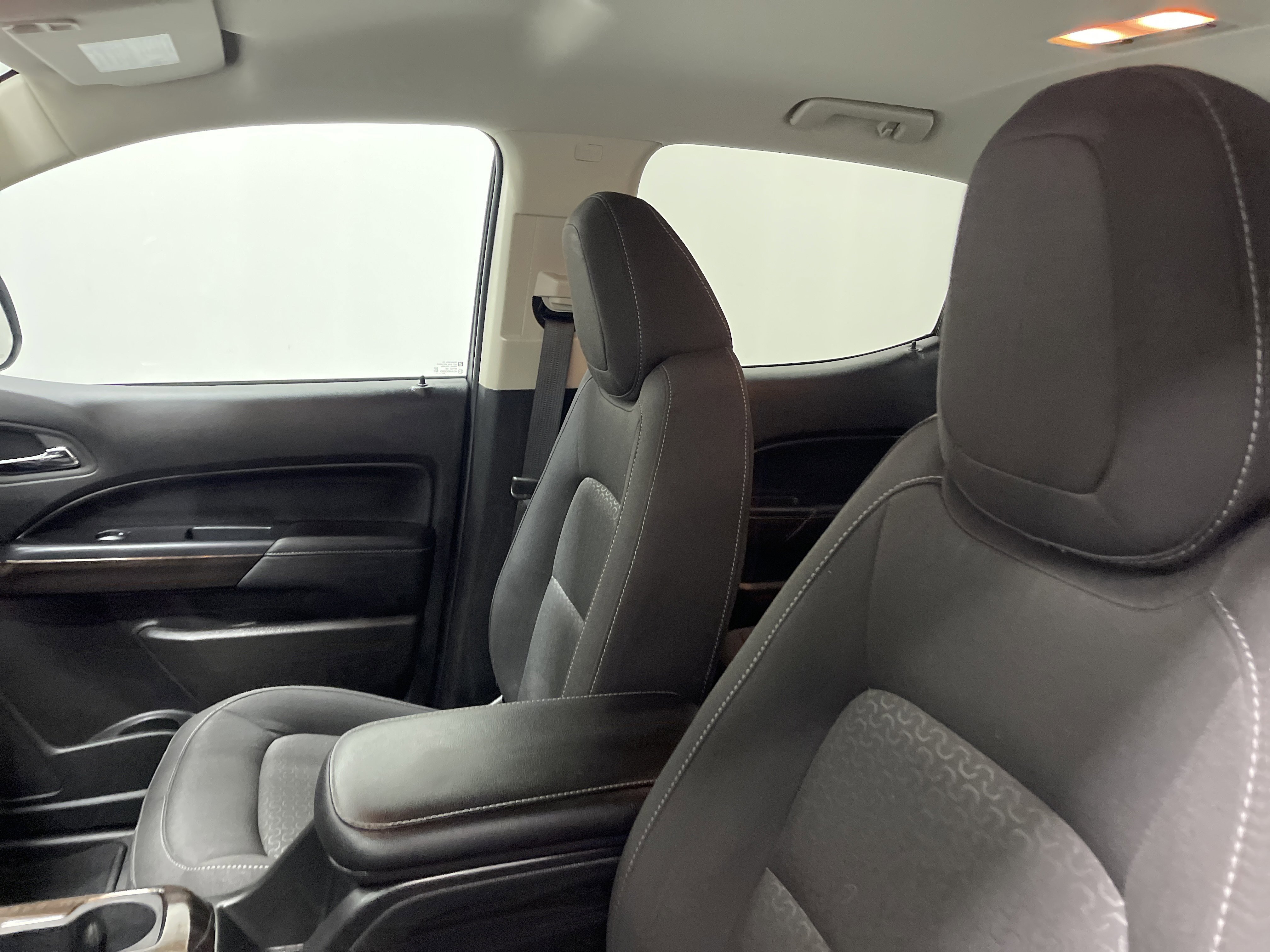 Used 2022 GMC Canyon Elevation w/ Trailering Package image 11