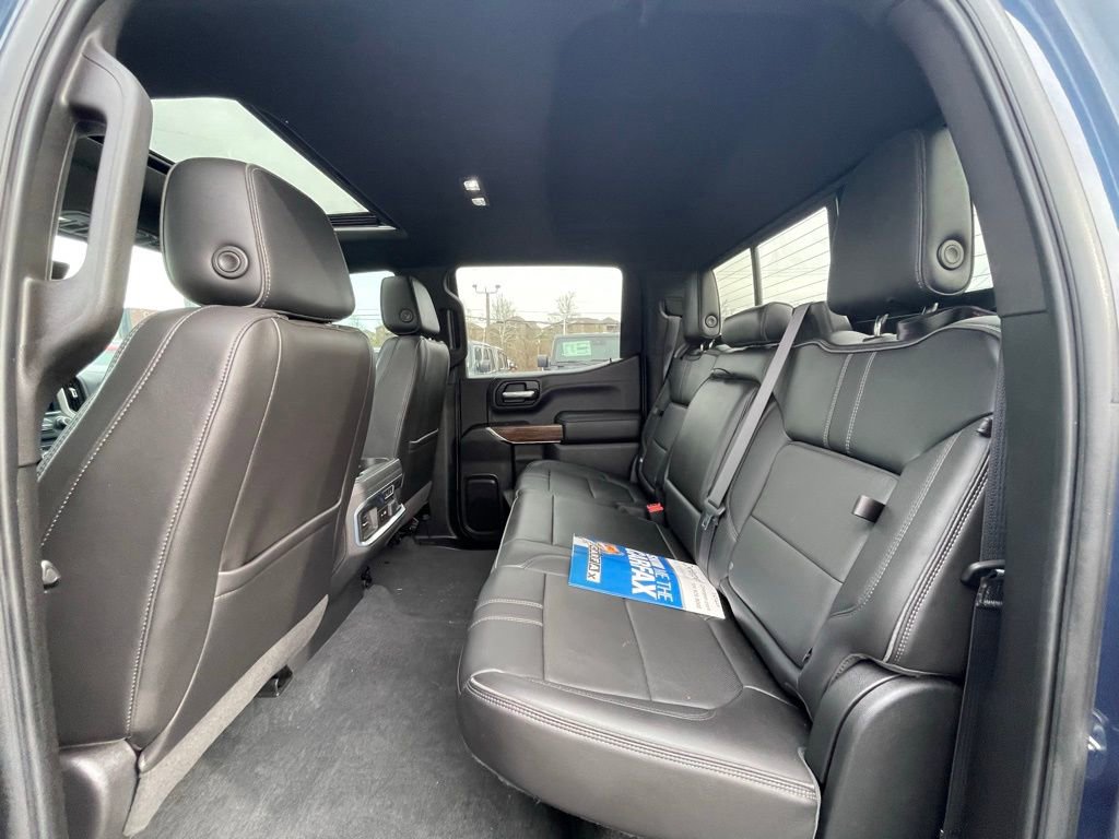 Used 2021 Chevrolet Silverado 1500 High Country w/ Technology Package image 27