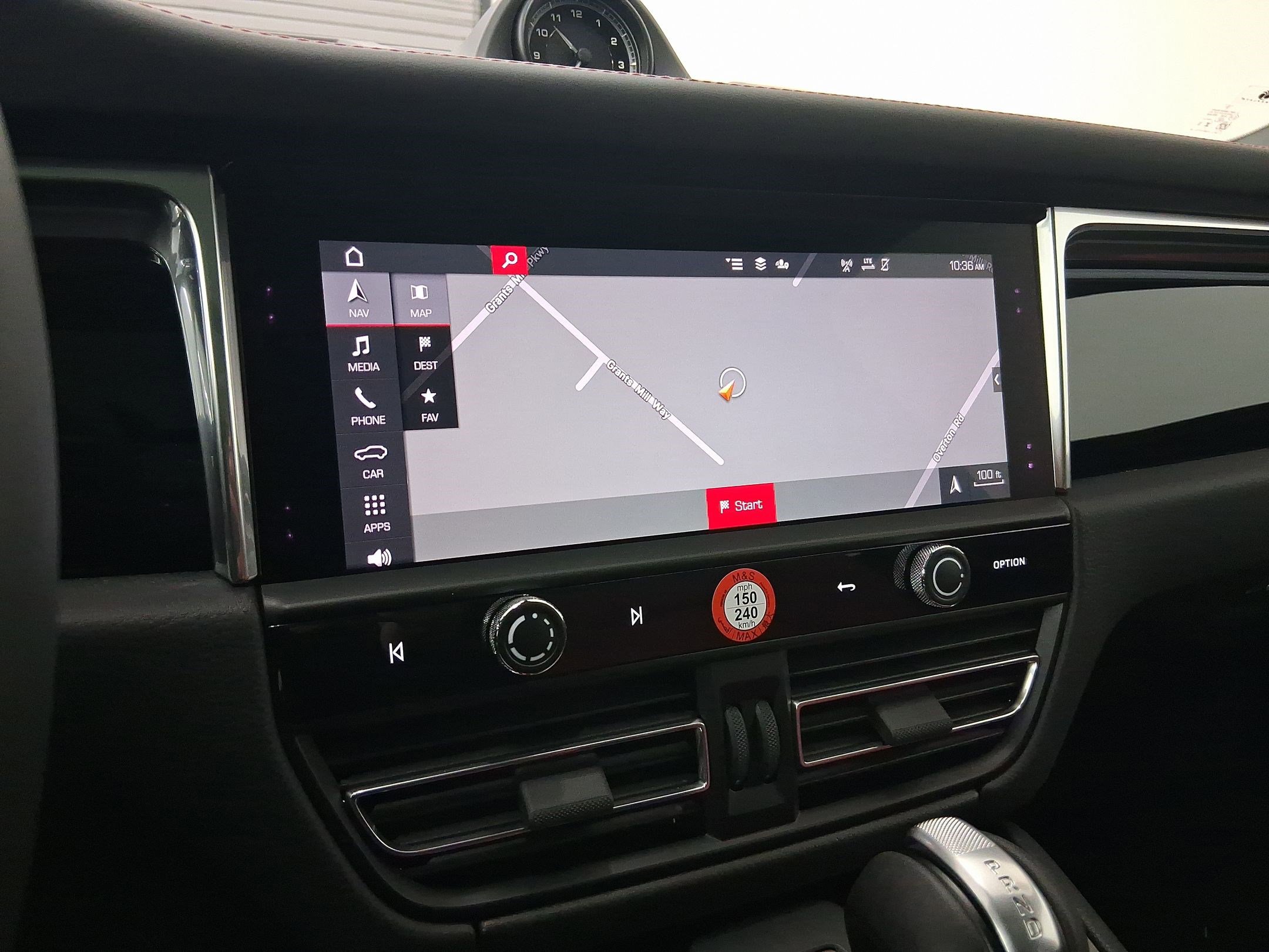 New 2026 Porsche Macan image 21