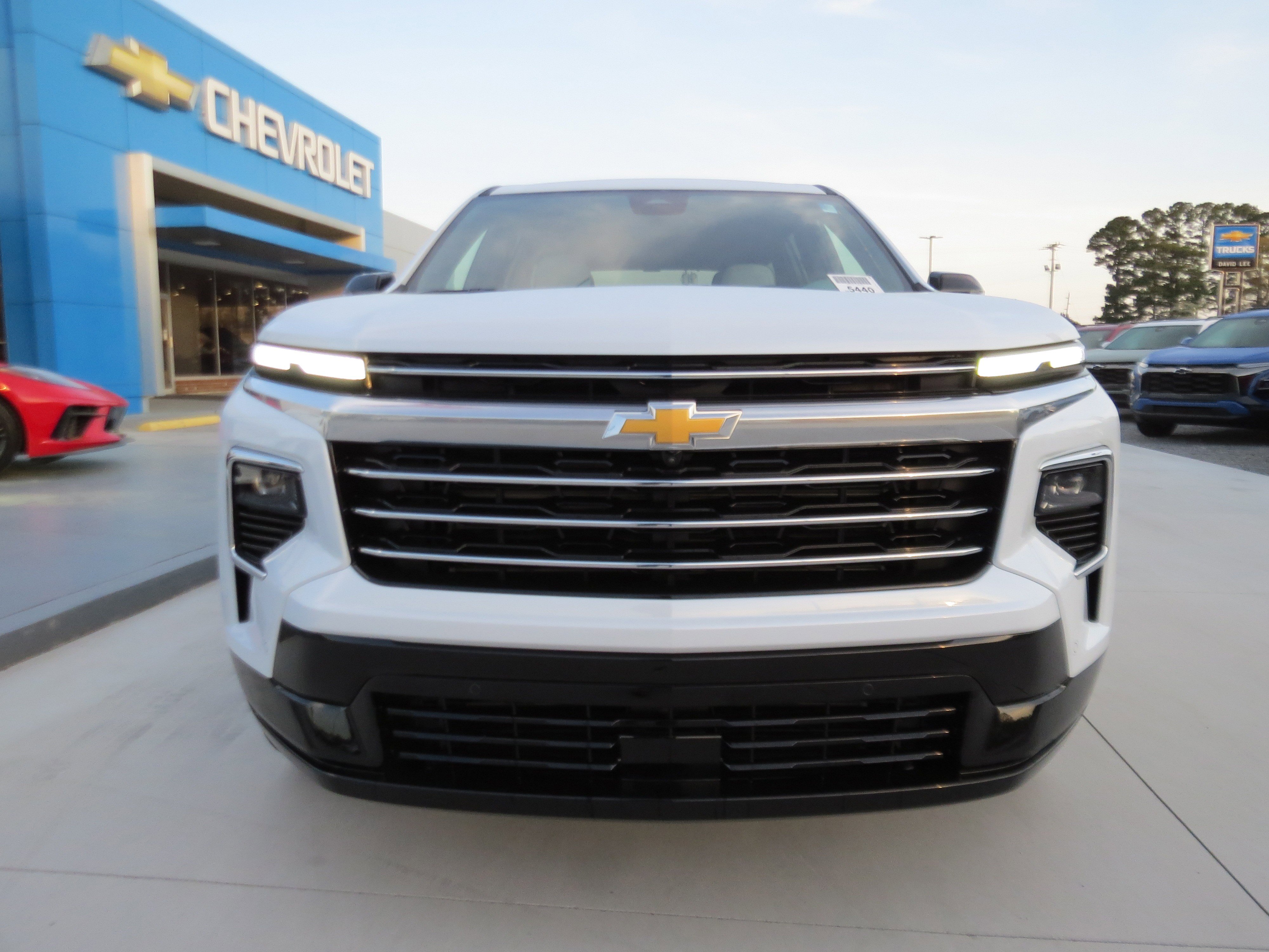 New 2026 Chevrolet Traverse High Country FWD image 9