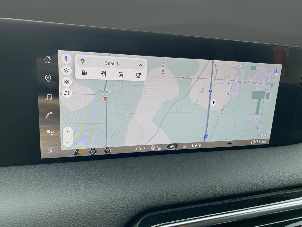 New 2025 Nissan Armada SL w/ Captain's Chari Seat Package image 9