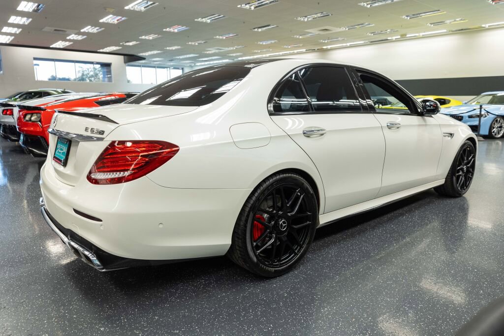 Used 2018 Mercedes-Benz E 63 AMG S w/ AMG Advanced Lighting Package image 5