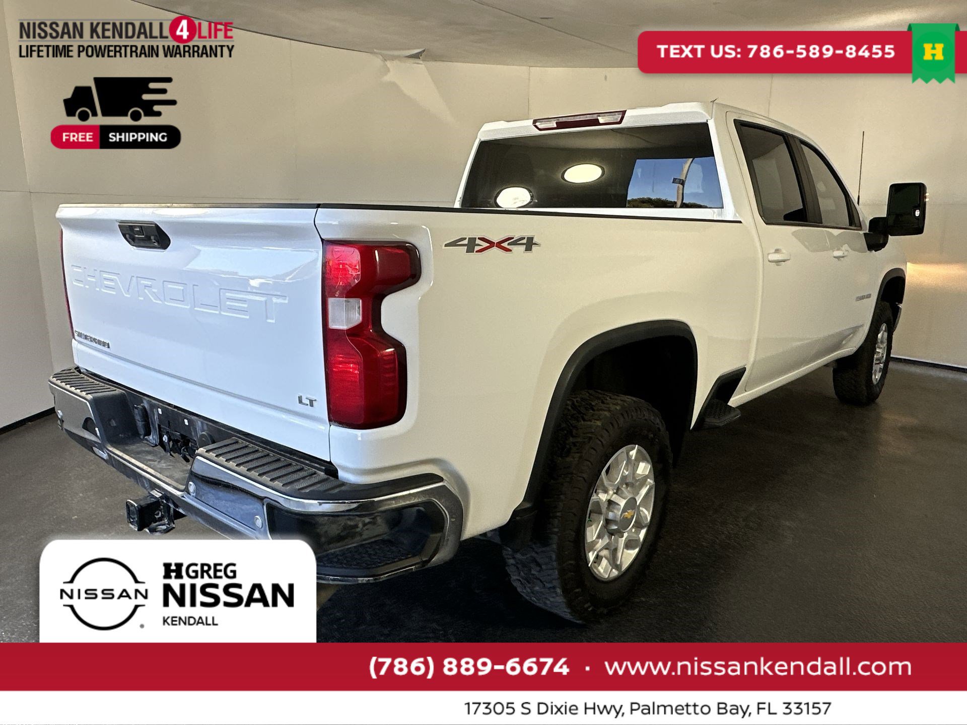 Used 2022 Chevrolet Silverado 2500 LT w/ Convenience Package image 11