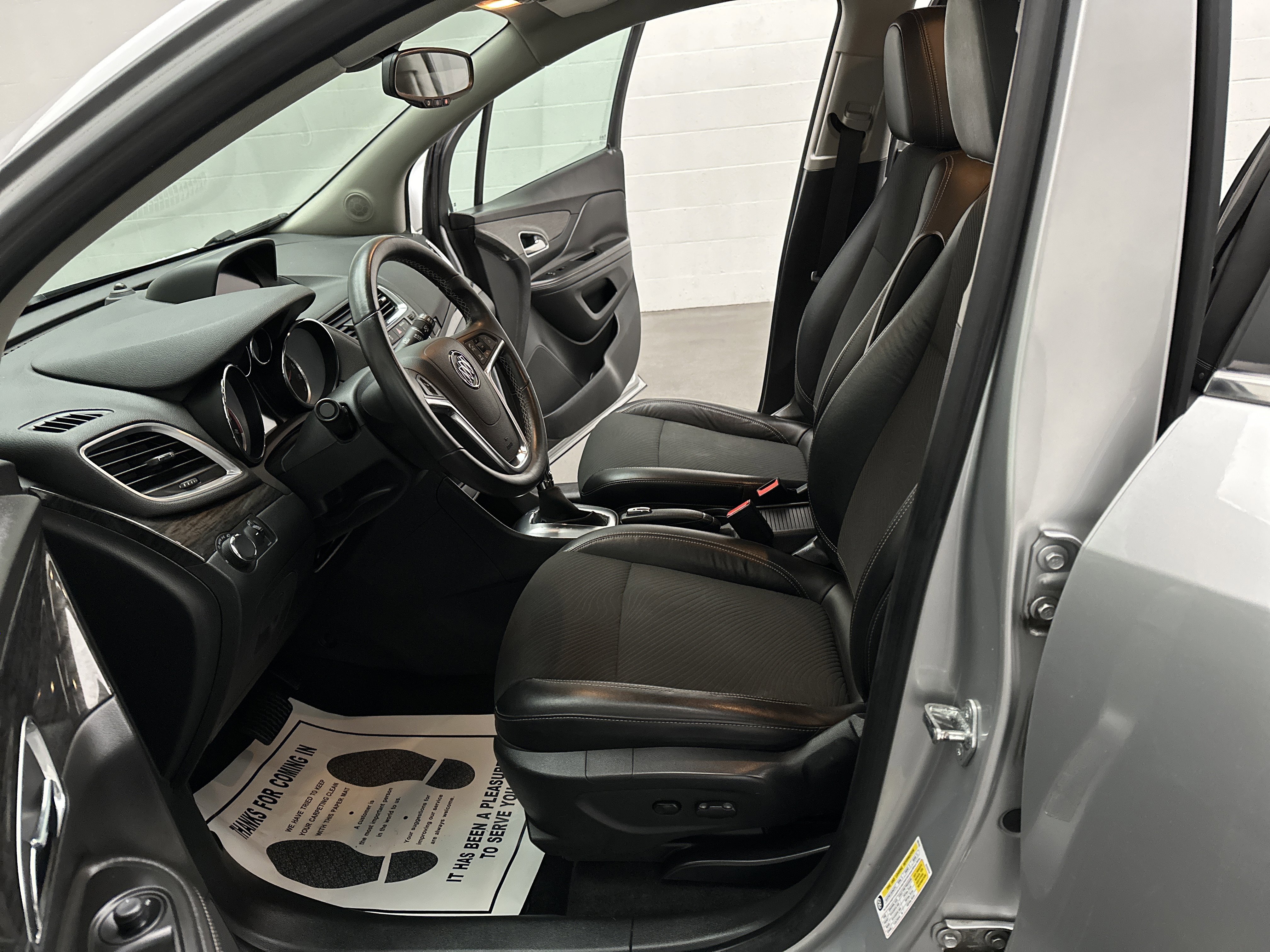 Used 2014 Buick Encore FWD image 14