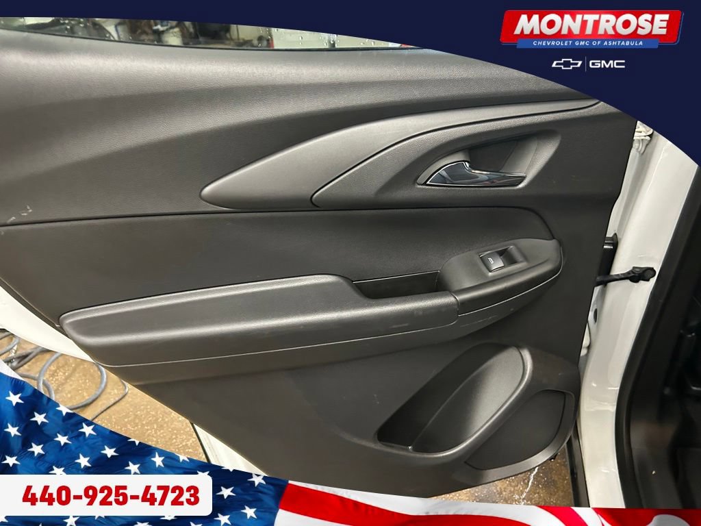 Used 2023 Chevrolet TrailBlazer LT w/ Convenience Package AWD/4WD image 21