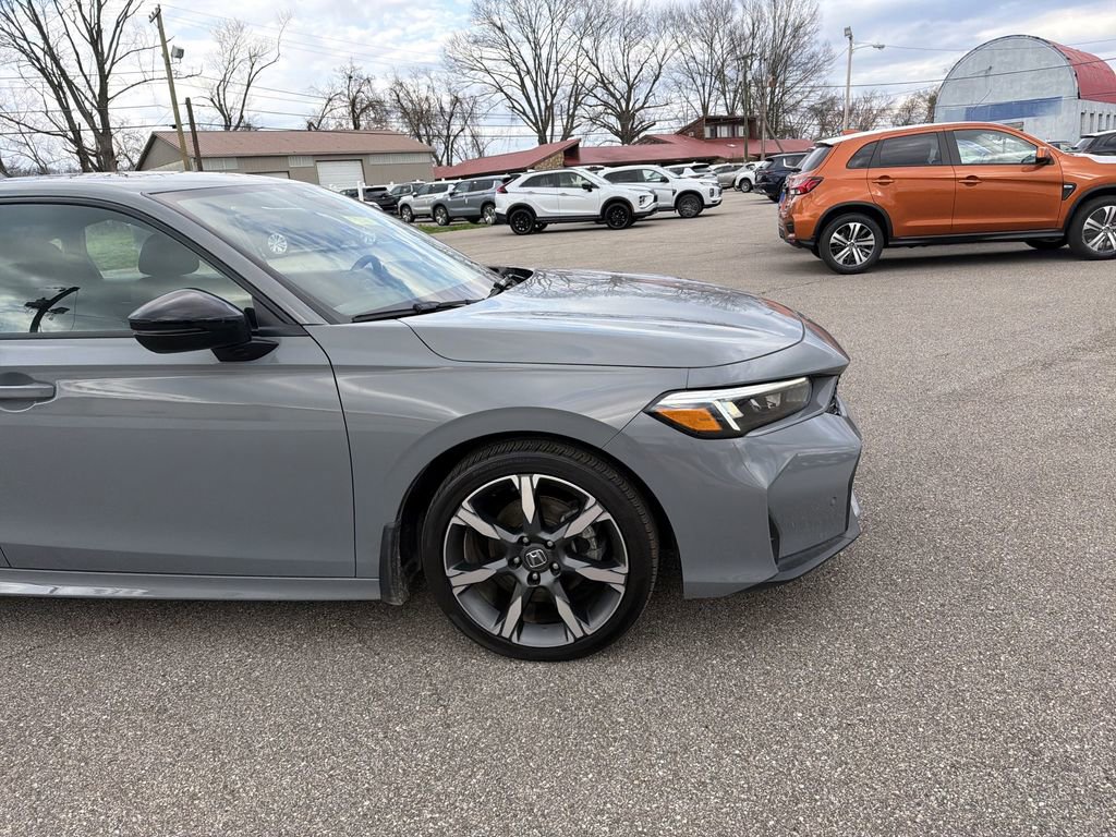 Used 2026 Honda Civic Sport Touring image 2