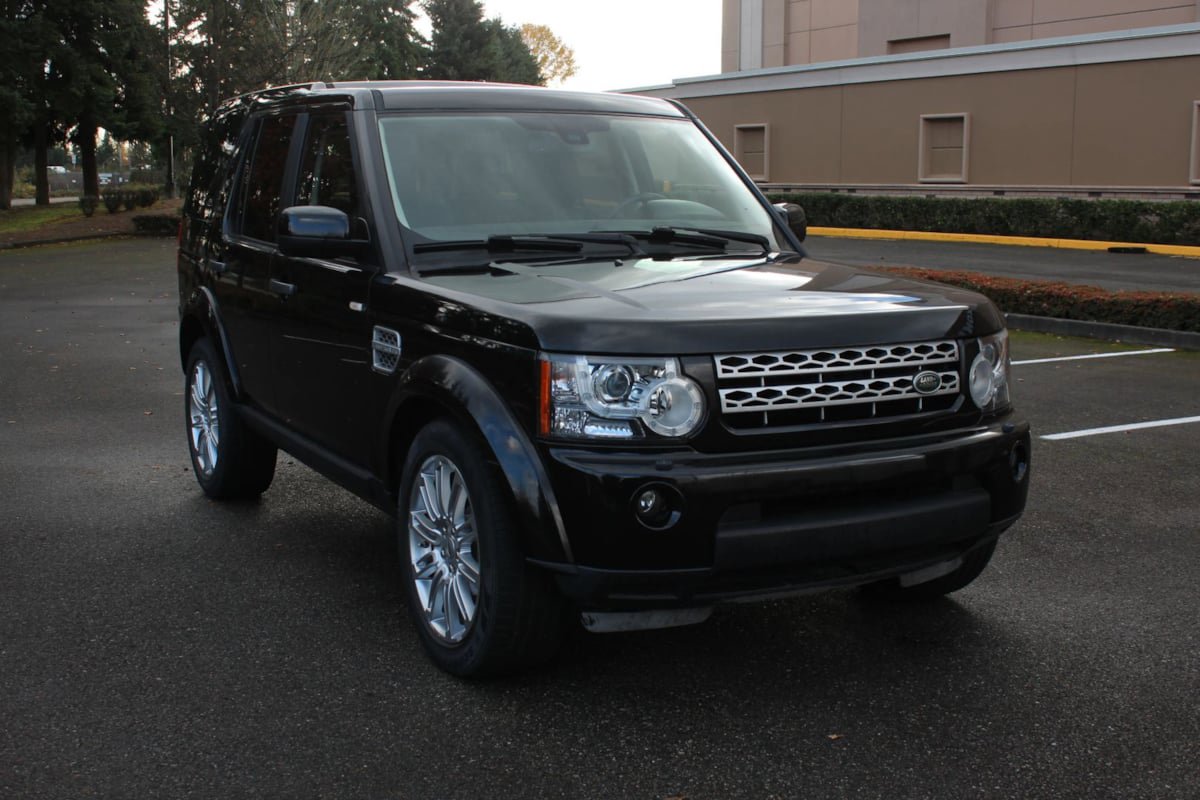 Used 2011 Land Rover LR4 HSE LUX AWD/4WD image 4