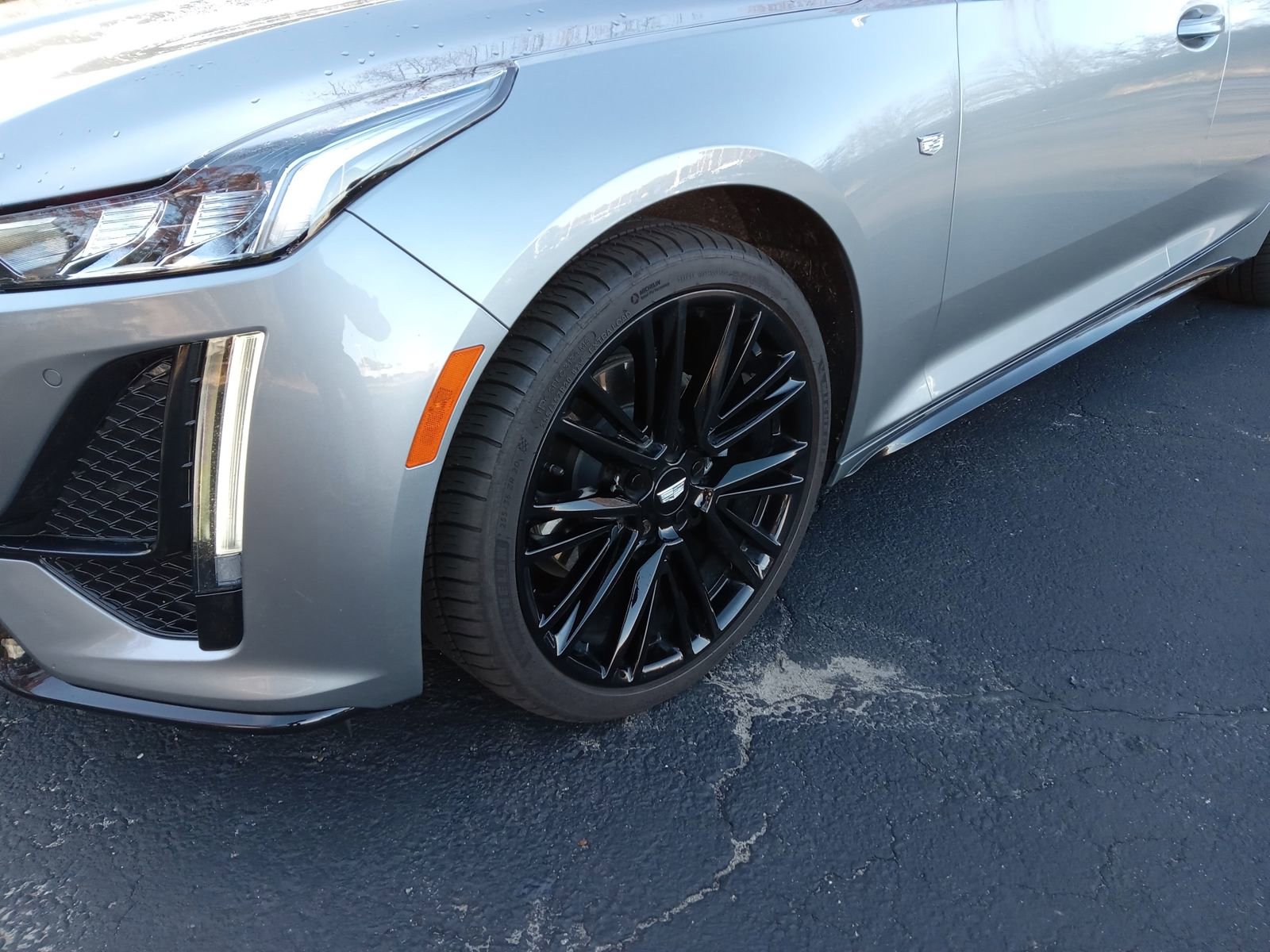 Certified 2023 Cadillac CT5 Sport w/ LPO, ONYX Package image 7