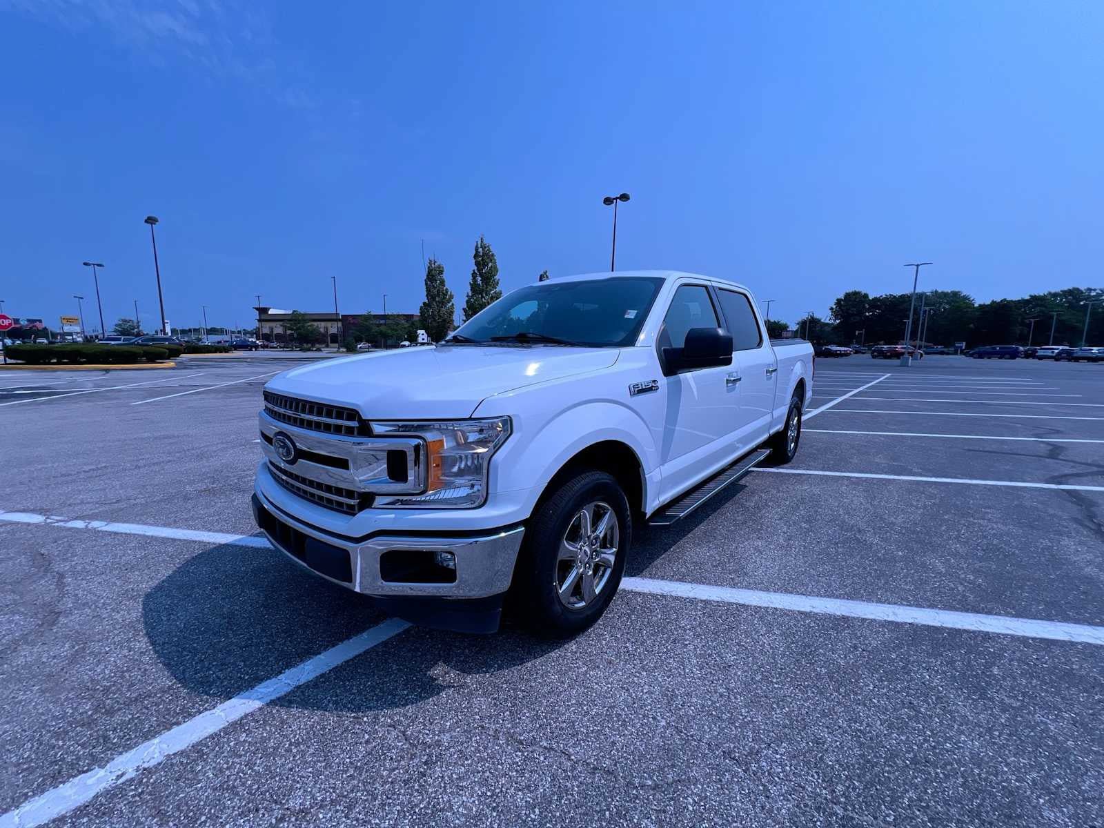 Used 2020 Ford F150 XLT w/ Equipment Group 301A Mid RWD image 4