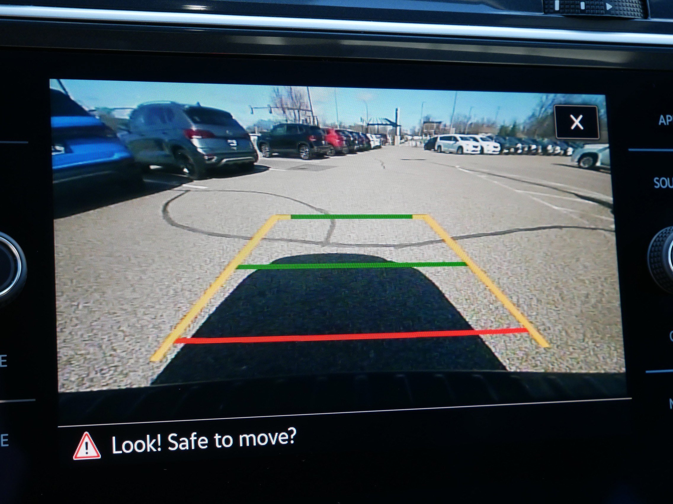 Used 2024 Volkswagen Tiguan SE R-Line w/ MDO Package, Two-Row image 33