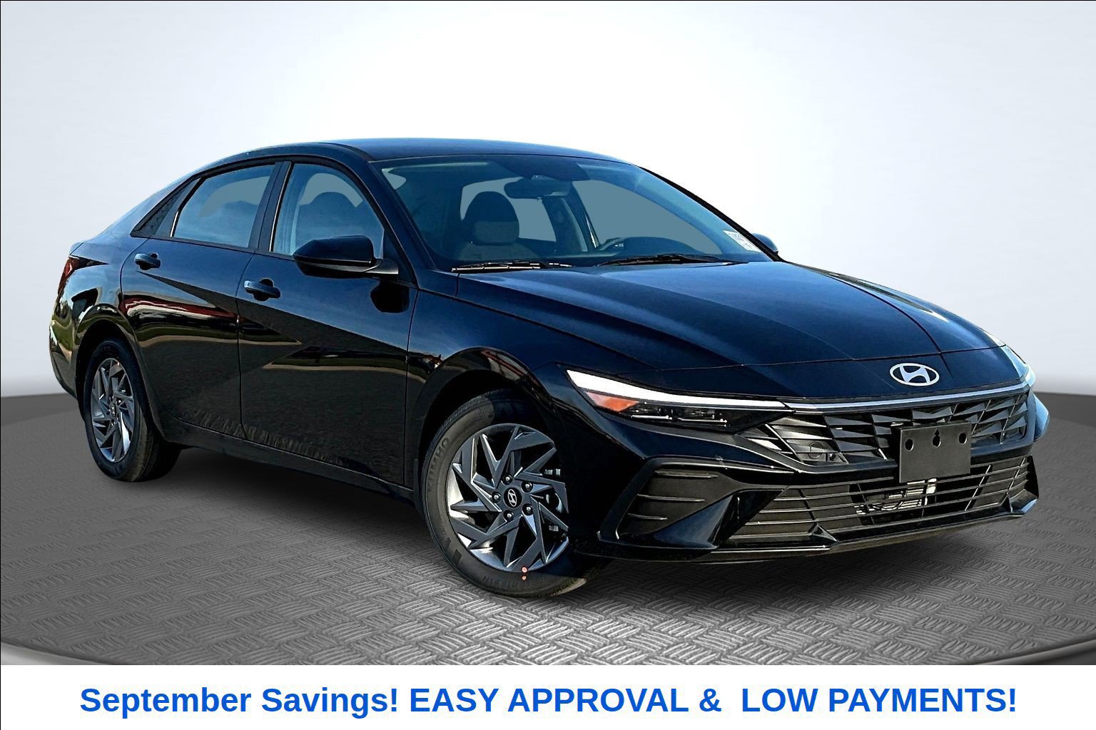 New 2026 Hyundai Elantra Hybrid FWD image 2