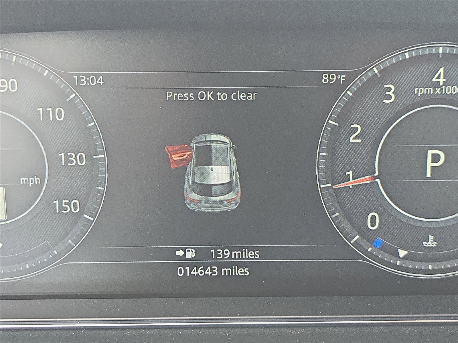 Used 2020 Jaguar E-PACE SE image 28