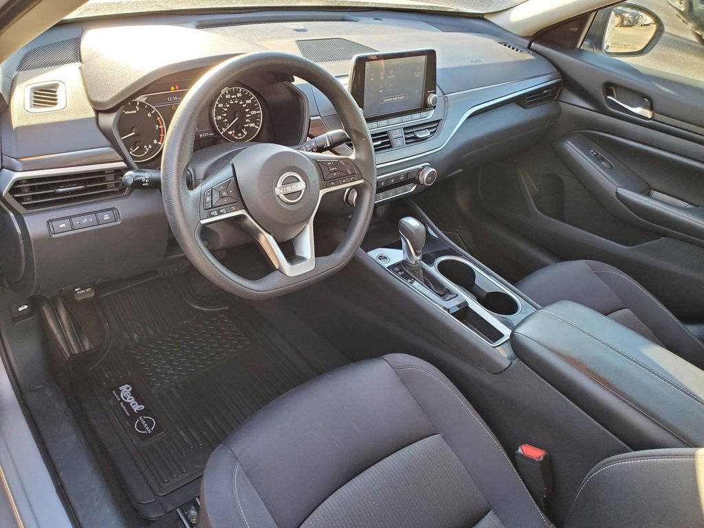 Certified 2024 Nissan Altima 2.5 SV image 14