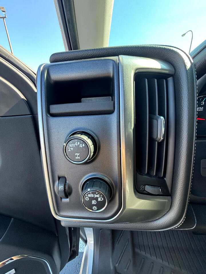 Used 2018 Chevrolet Silverado 1500 LTZ w/ Sport Package image 13