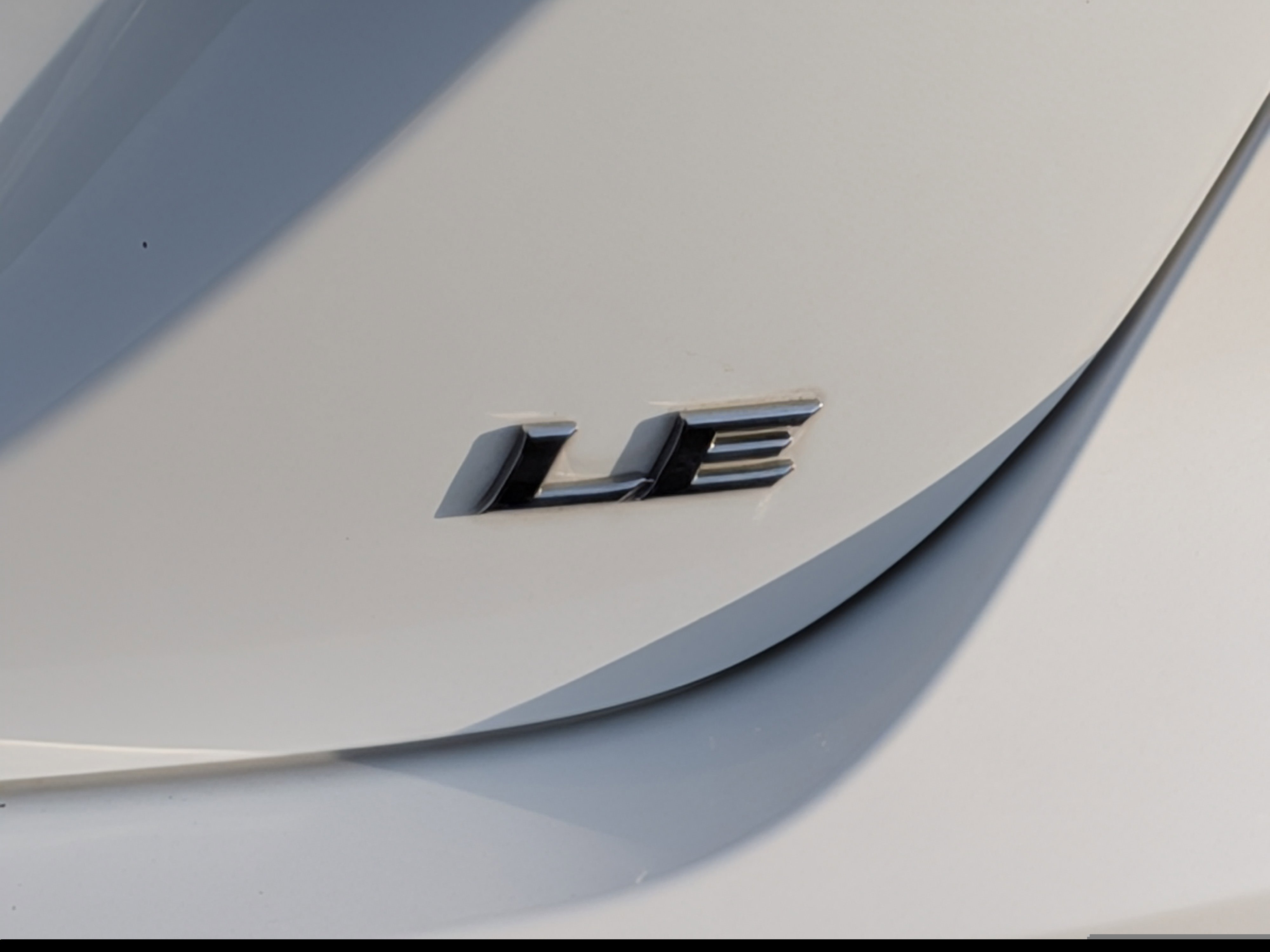 Used 2022 Toyota Camry LE image 10